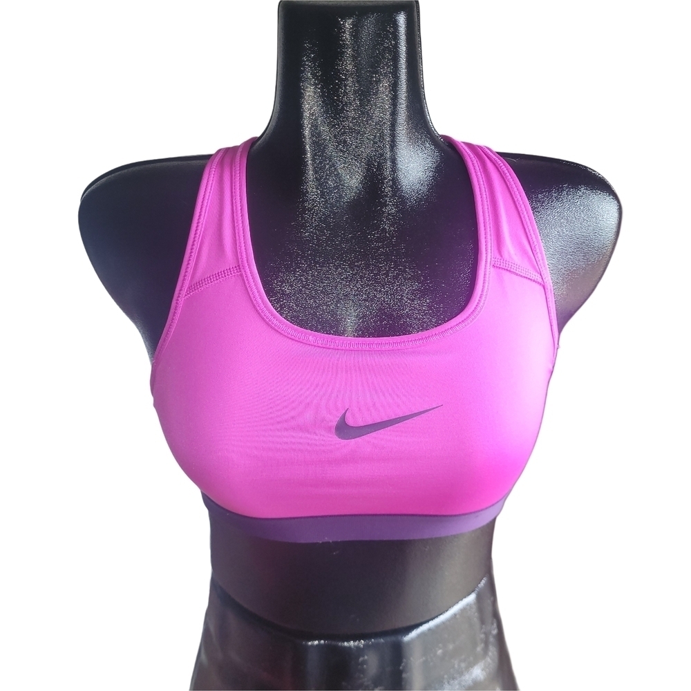 Nike Women's Vibrant Pink Sports Bra XS